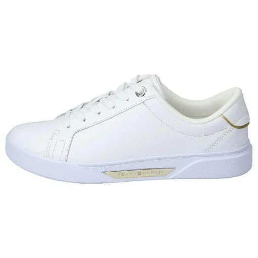 Chic HW Court Sneaker