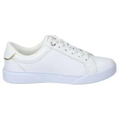 Chic HW Court Sneaker