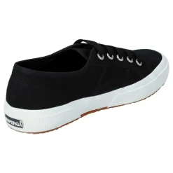 2750 Cotu Classic