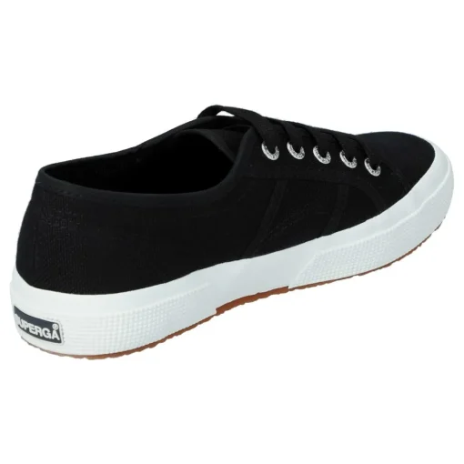 2750 Cotu Classic