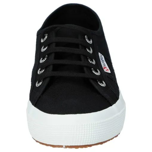 2750 Cotu Classic