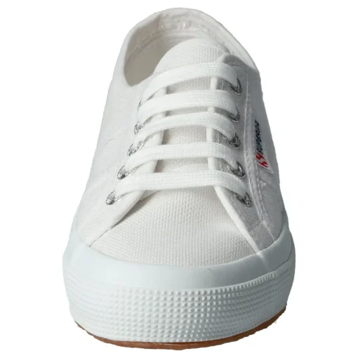 2750 Cotu Classic
