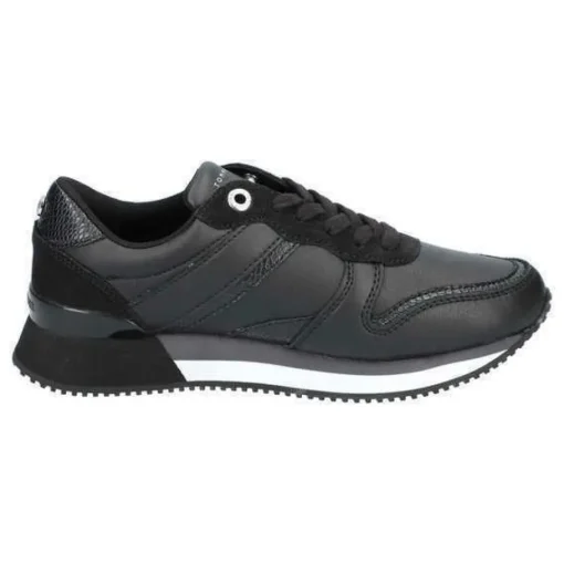 Feminine City Sneaker