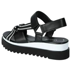 Sandalette