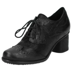 Schnürschuh