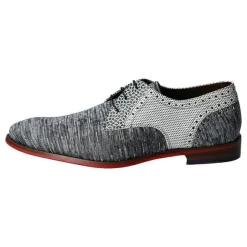 Schnürschuh