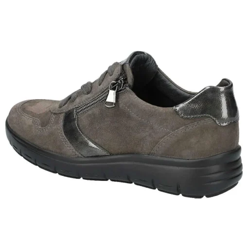 Schnürschuh