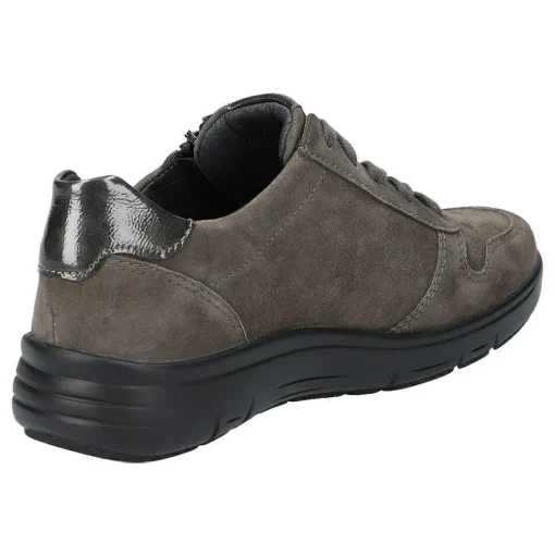 Schnürschuh