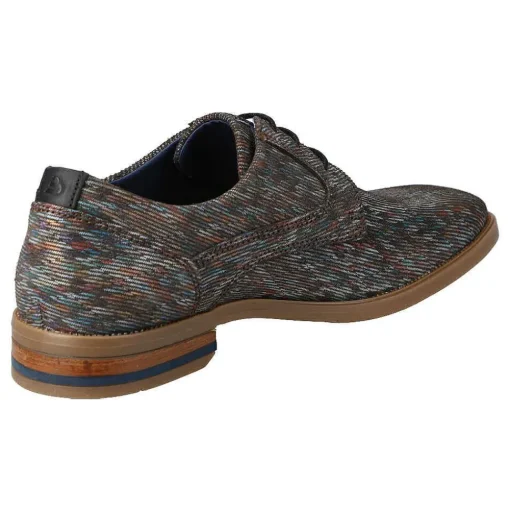 Schnürschuh