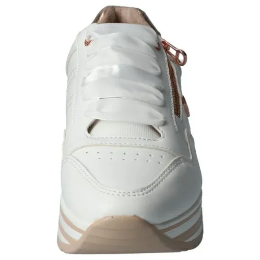 Schnürschuh