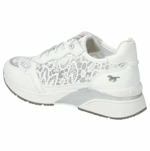 Sneaker