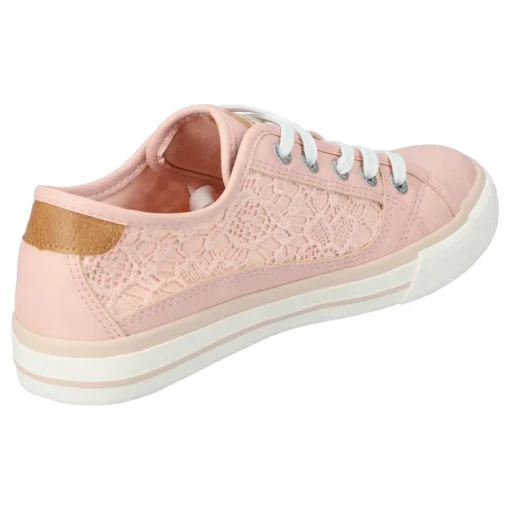 Sneaker