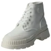 Sneaker hoch