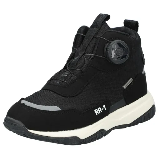 Sneaker hoch