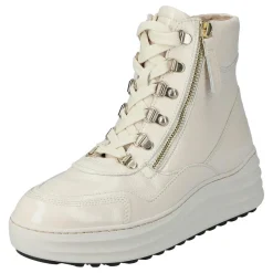 Sneaker hoch