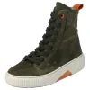 Sneaker hoch