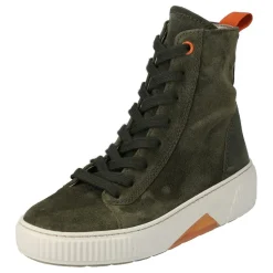 Sneaker hoch