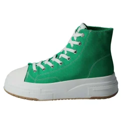 Sneaker hoch