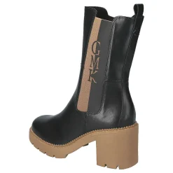 Stiefel