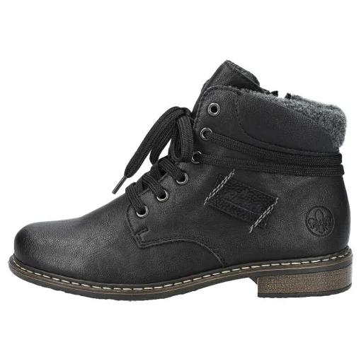Stiefelette