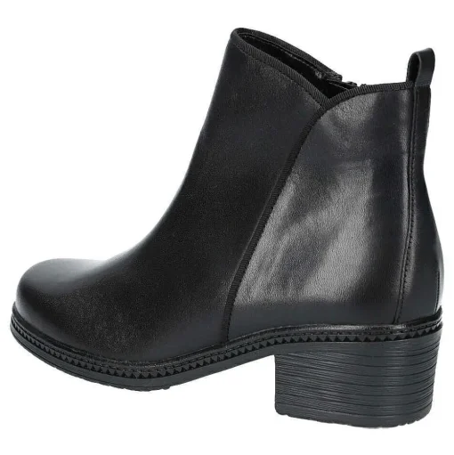 Stiefelette