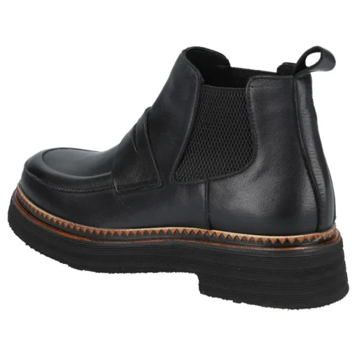 Stiefelette