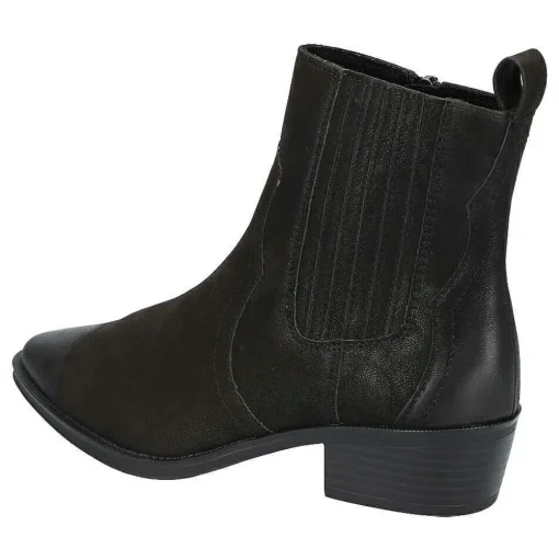 Stiefelette