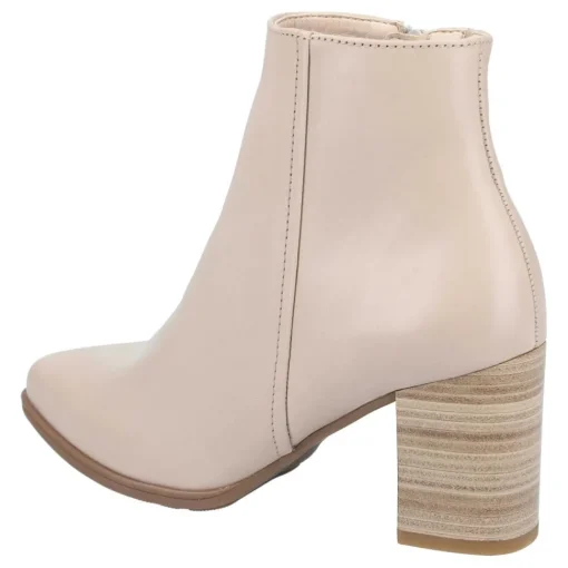 Stiefelette