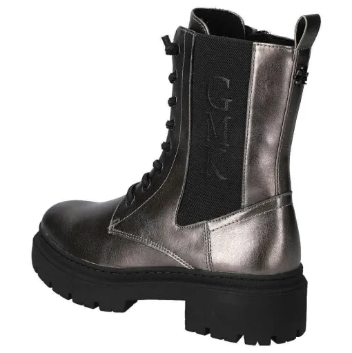 Stiefelette