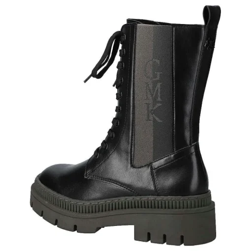 Stiefelette