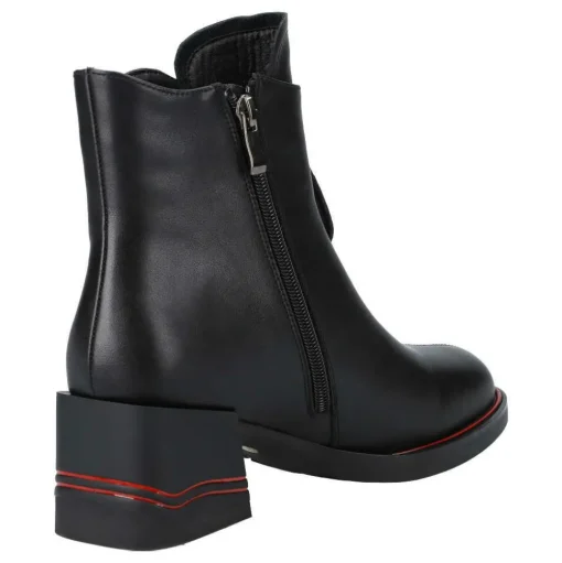 Stiefelette