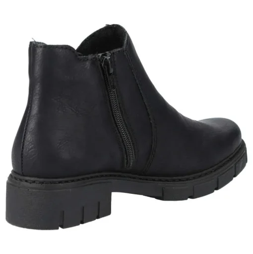 Stiefelette