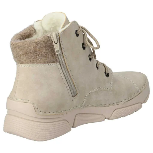 Stiefelette