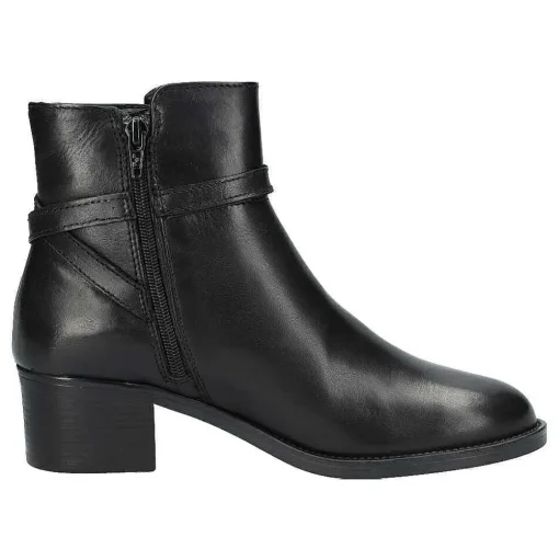 Stiefelette