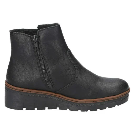 Stiefelette