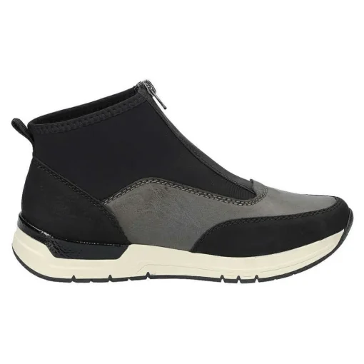 Stiefelette