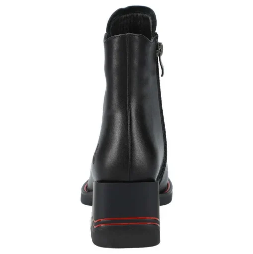 Stiefelette