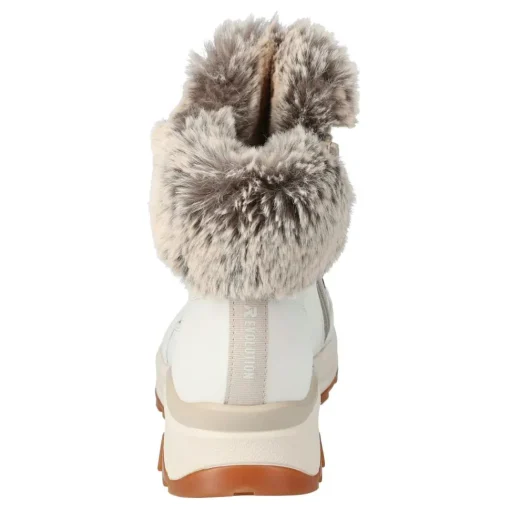 Stiefelette